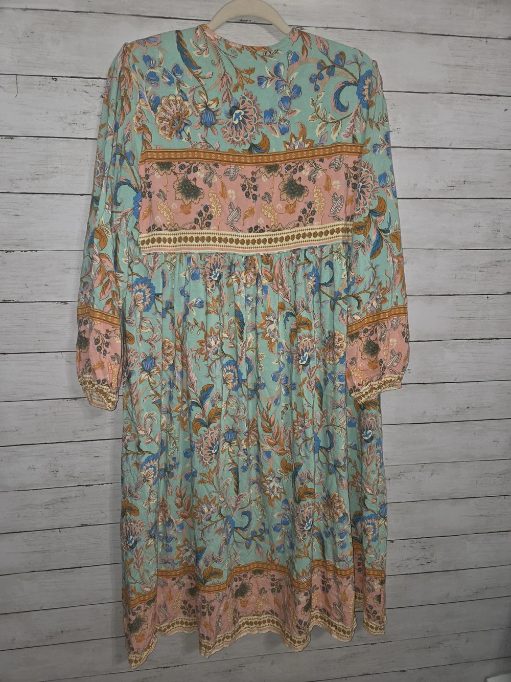 R. Vivimos lightweight bohemian